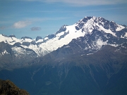 54 Il Monte Disgrazia in fronte a noi...